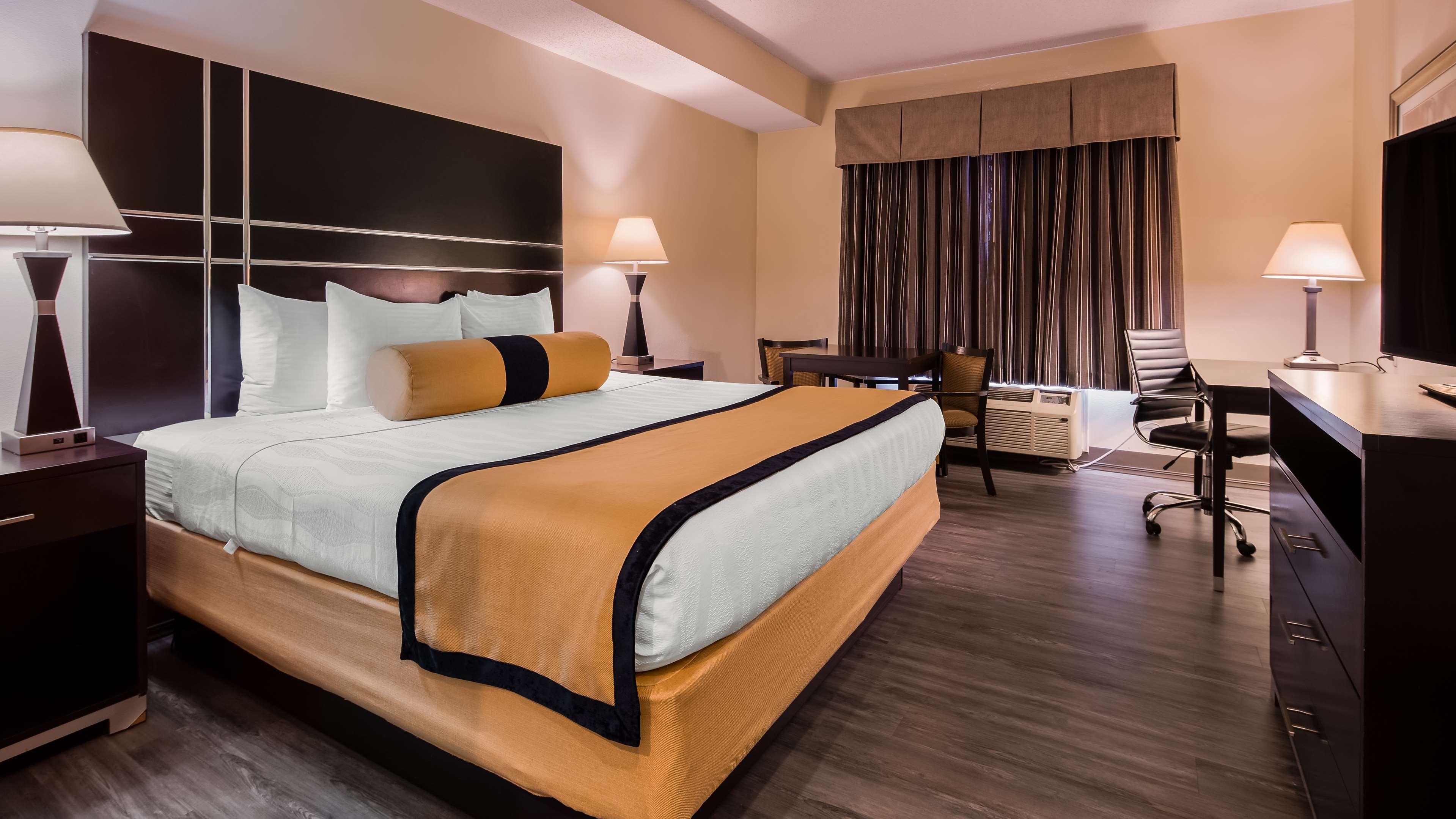Best Western PLUS Rockwall Inn&Suites Exterior foto