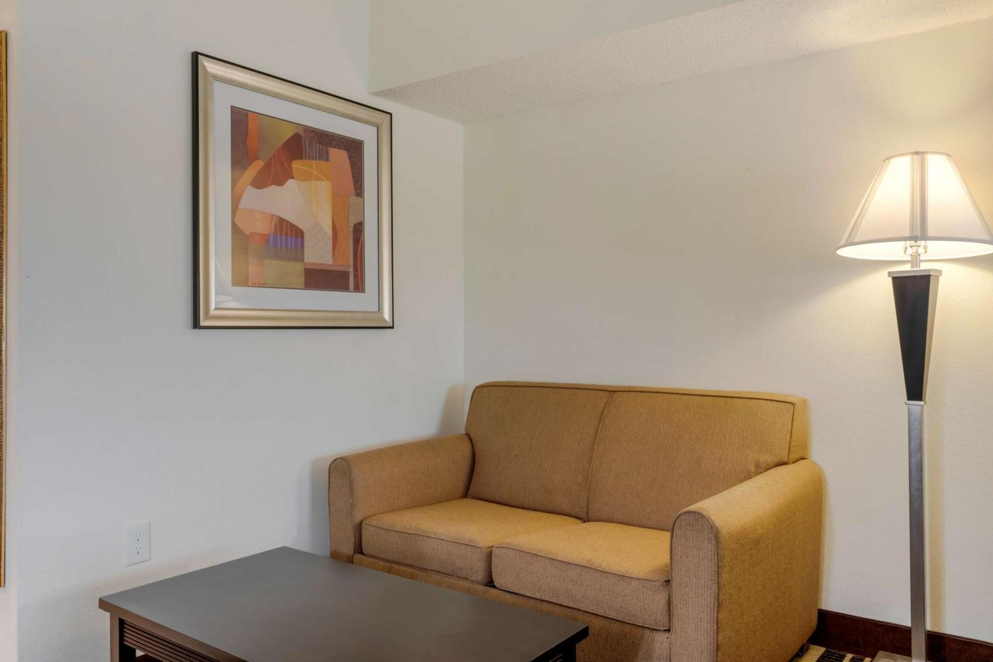 Best Western PLUS Rockwall Inn&Suites Exterior foto