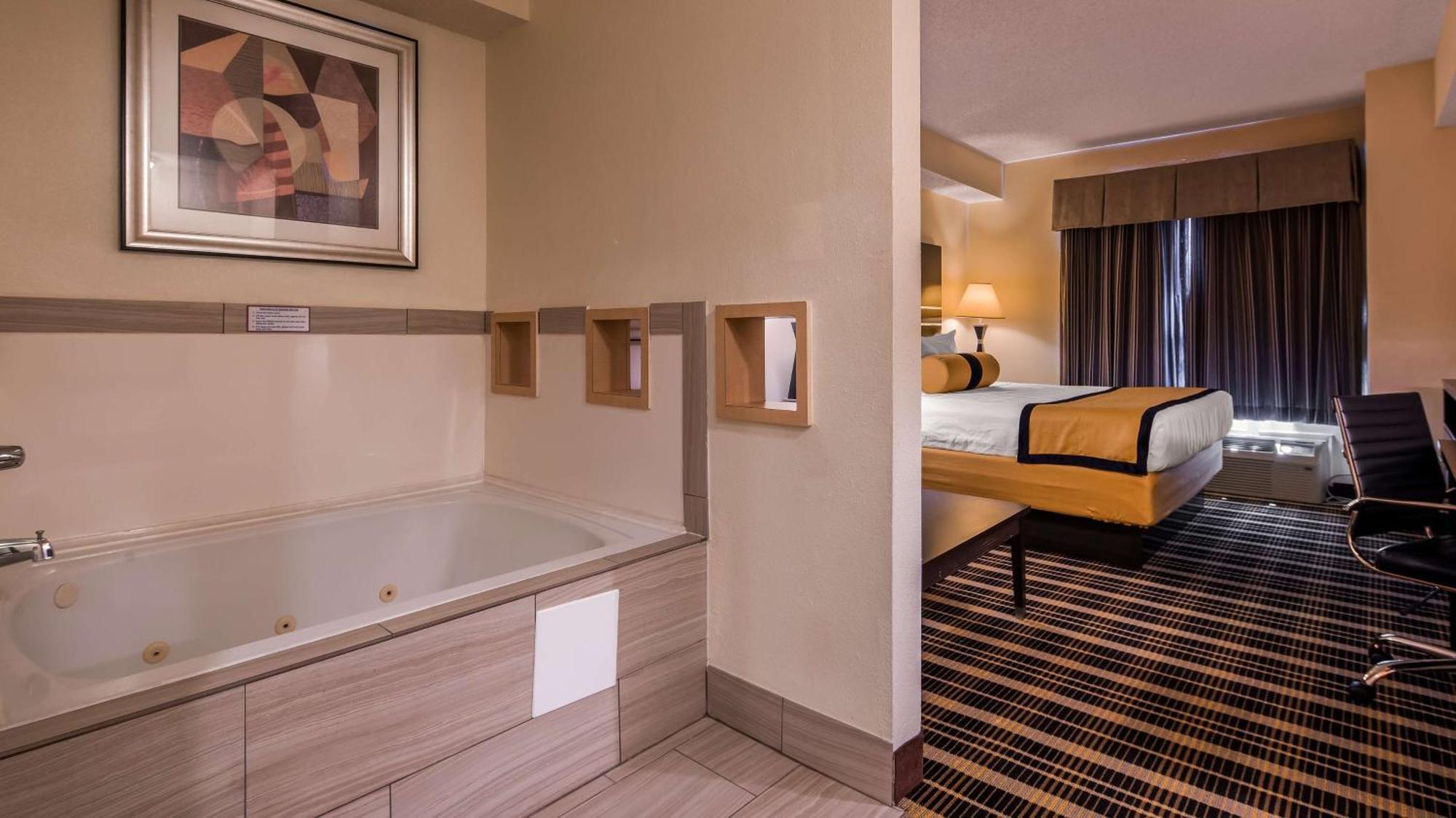 Best Western PLUS Rockwall Inn&Suites Exterior foto